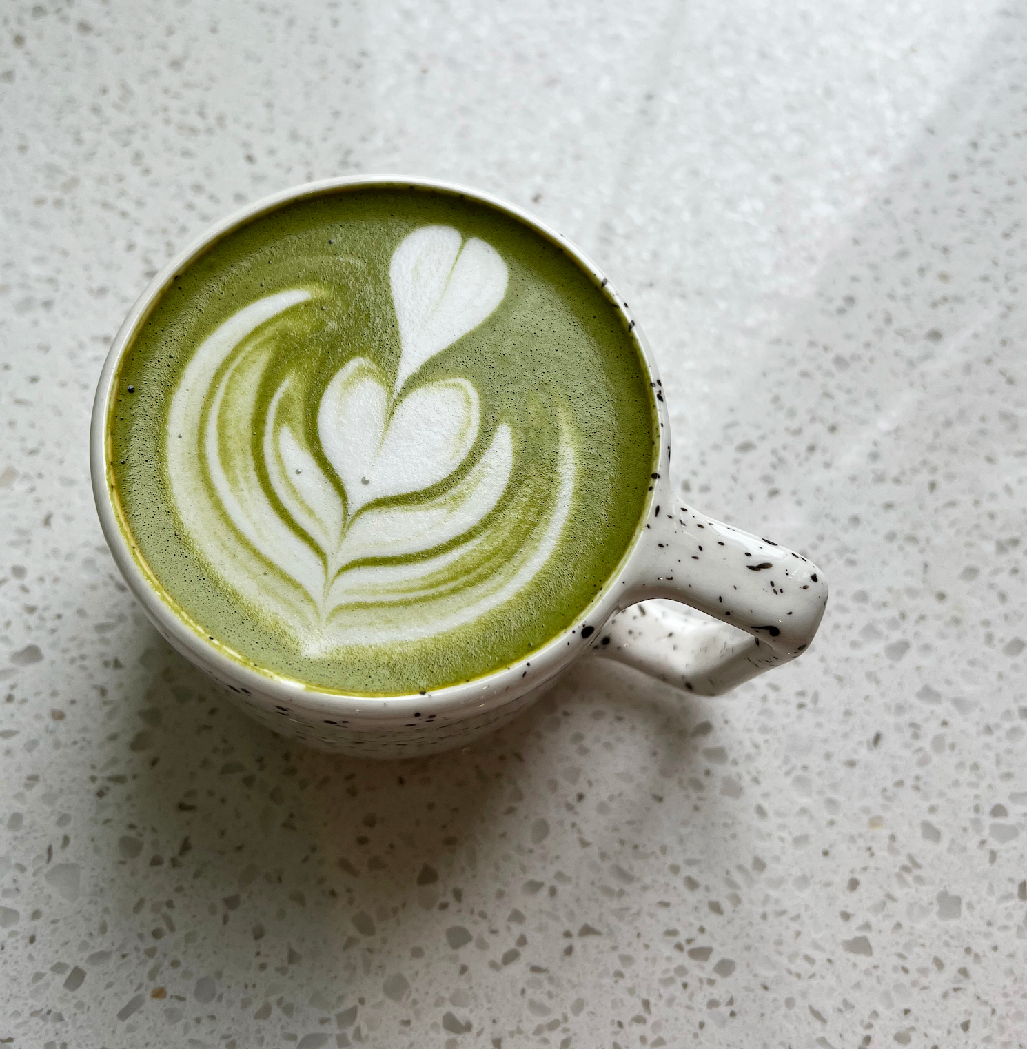 Pourquoi boire du matcha chaque matin peut changer vos journées ?